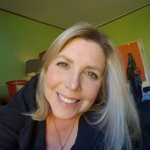 Meet your Posher, Brenda